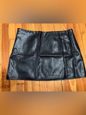 Old Navy Black Faux Leather Mini Skirt